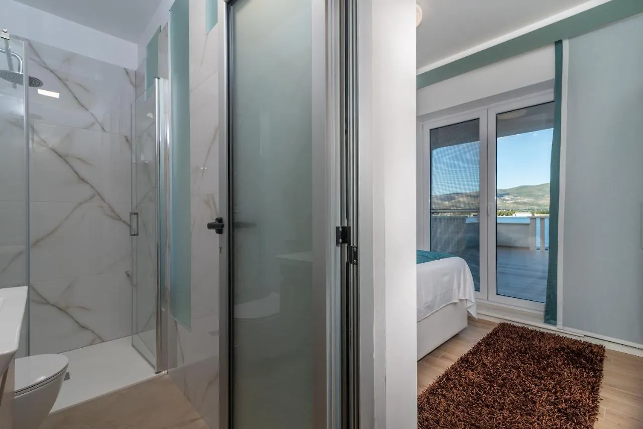 Apartments Angela Trogir Kroatien