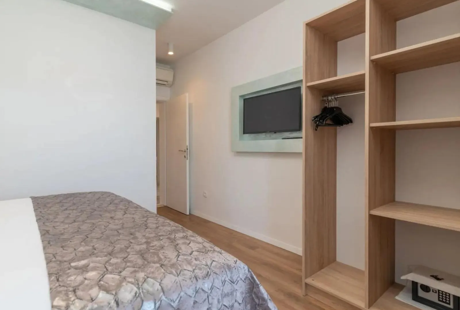 Apartments Angela Trogir