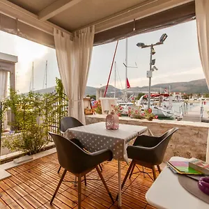 Apartment Tironi, Trogir